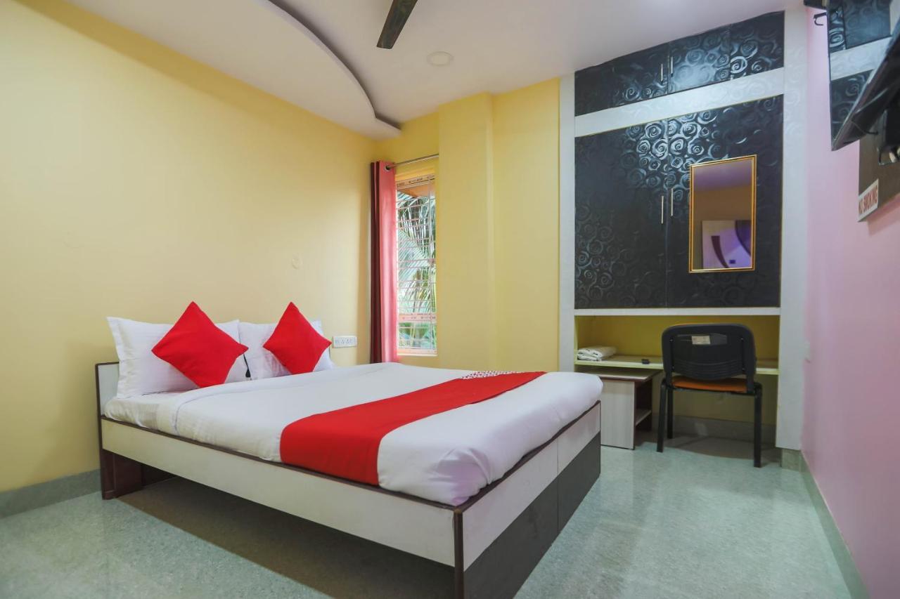 Oyo 62042 Niloy Guest House Jādabpur Εξωτερικό φωτογραφία