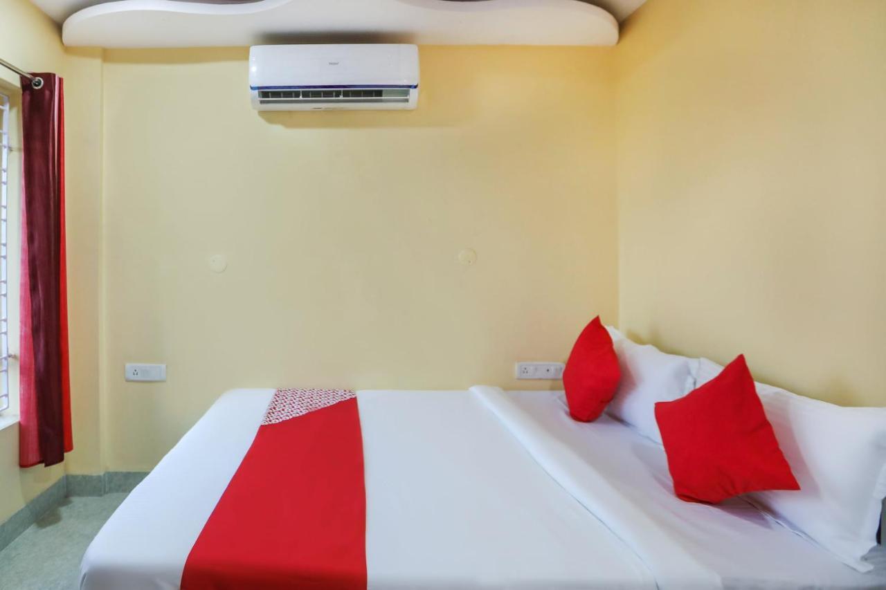 Oyo 62042 Niloy Guest House Jādabpur Εξωτερικό φωτογραφία