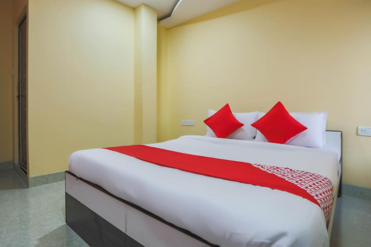 Oyo 62042 Niloy Guest House Jādabpur Εξωτερικό φωτογραφία