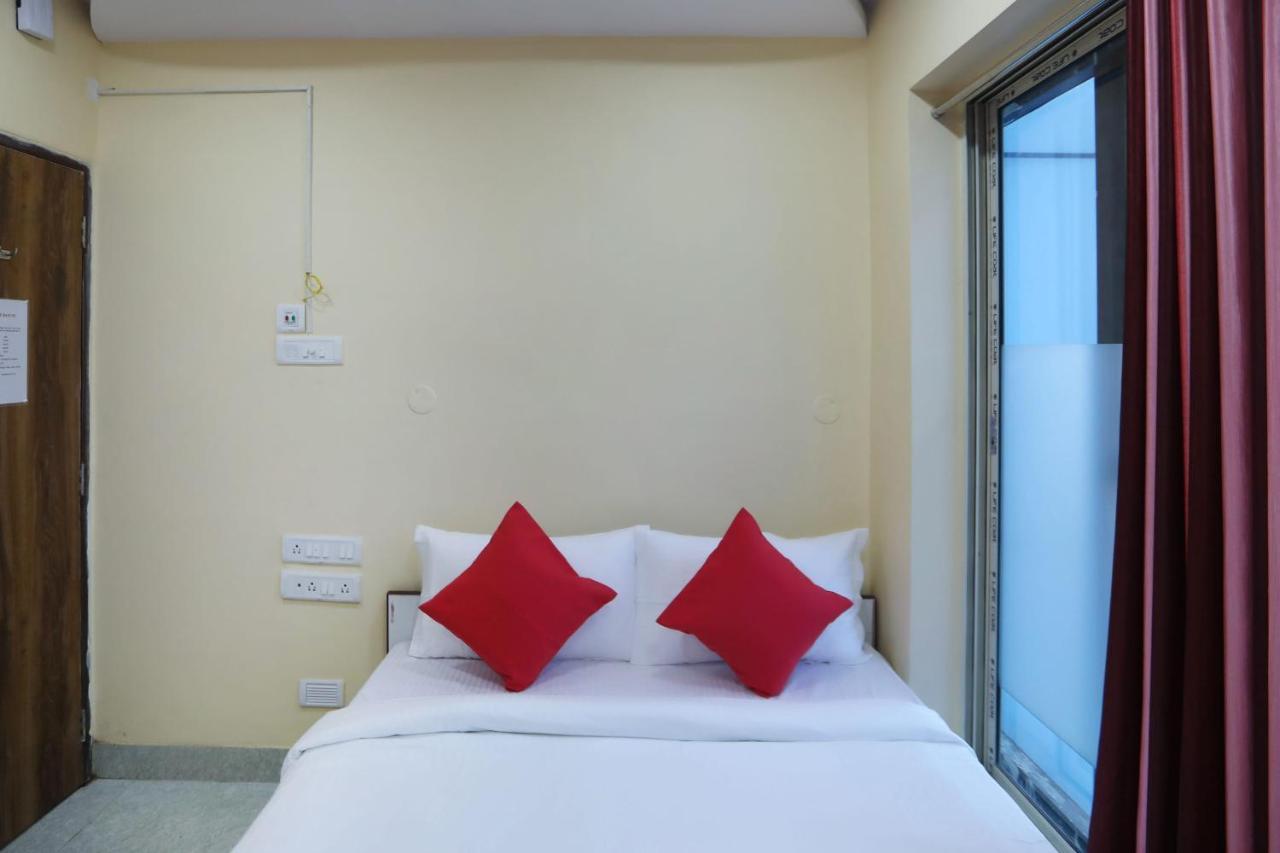 Oyo 62042 Niloy Guest House Jādabpur Εξωτερικό φωτογραφία
