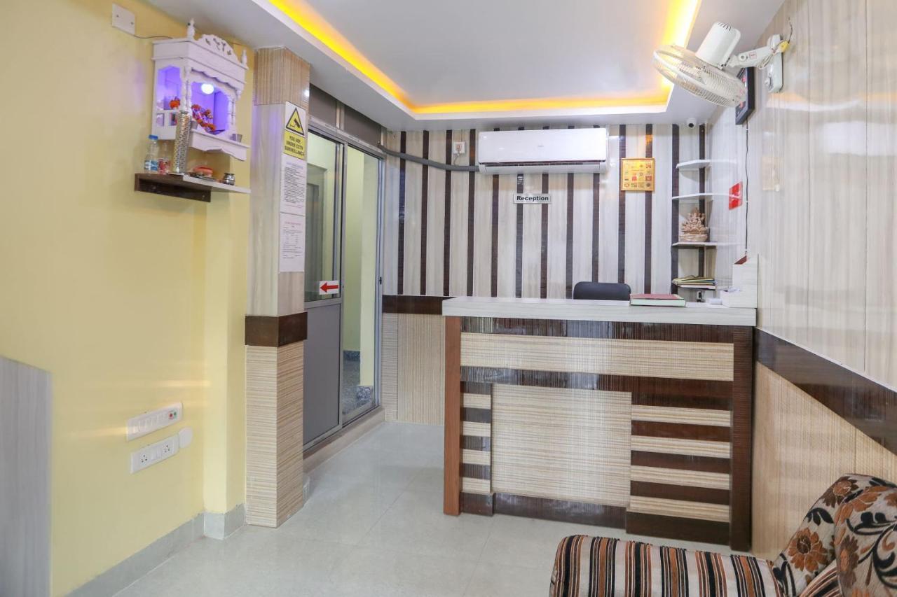 Oyo 62042 Niloy Guest House Jādabpur Εξωτερικό φωτογραφία