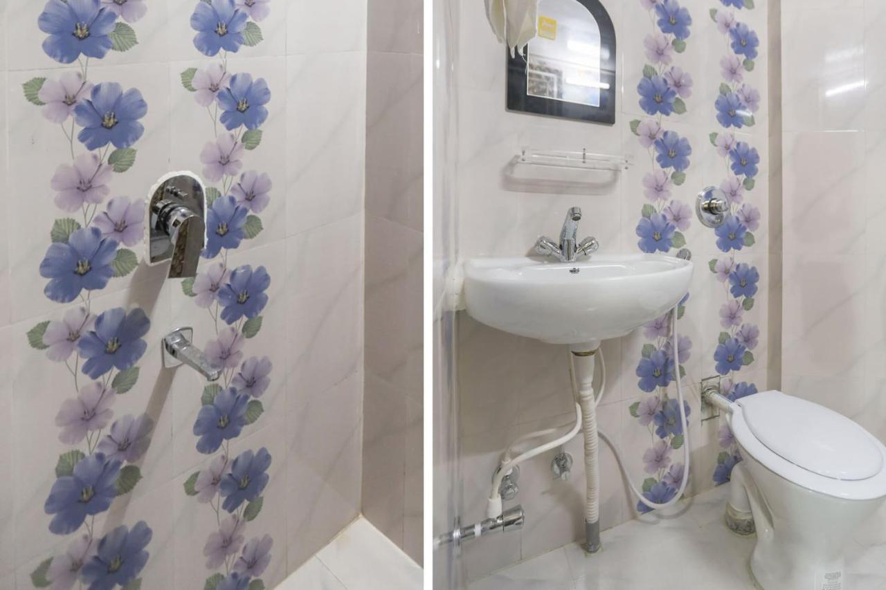 Oyo 62042 Niloy Guest House Jādabpur Εξωτερικό φωτογραφία