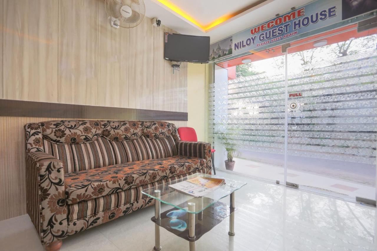 Oyo 62042 Niloy Guest House Jādabpur Εξωτερικό φωτογραφία