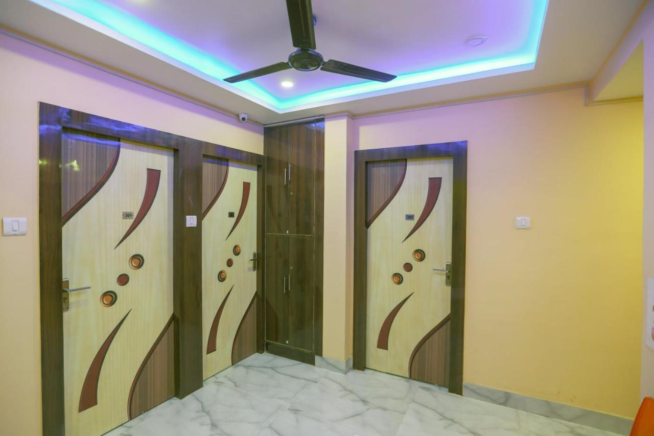 Oyo 62042 Niloy Guest House Jādabpur Εξωτερικό φωτογραφία