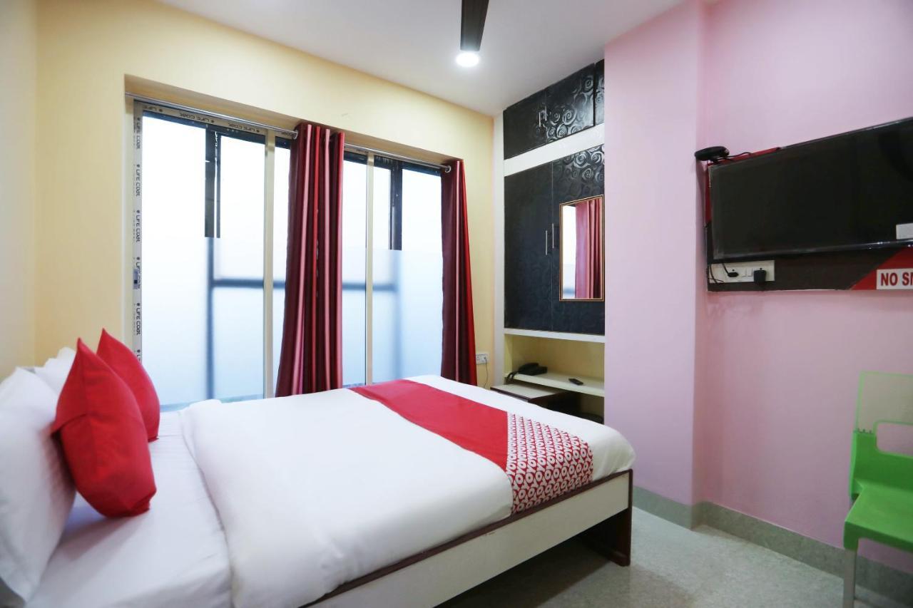 Oyo 62042 Niloy Guest House Jādabpur Εξωτερικό φωτογραφία
